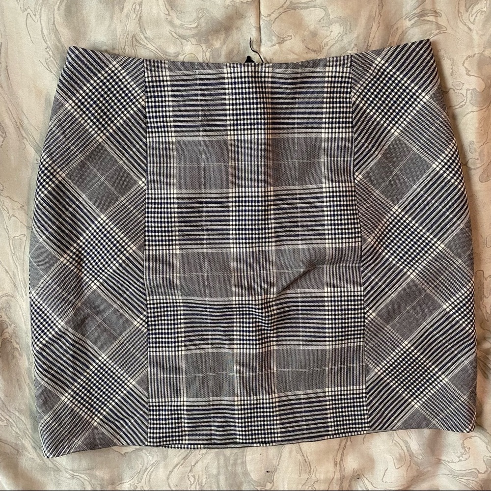 H&M plaid mini skirt